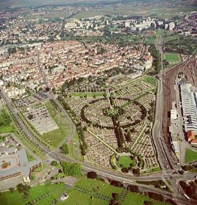 Logis Le 18 Rose Apartamento *
